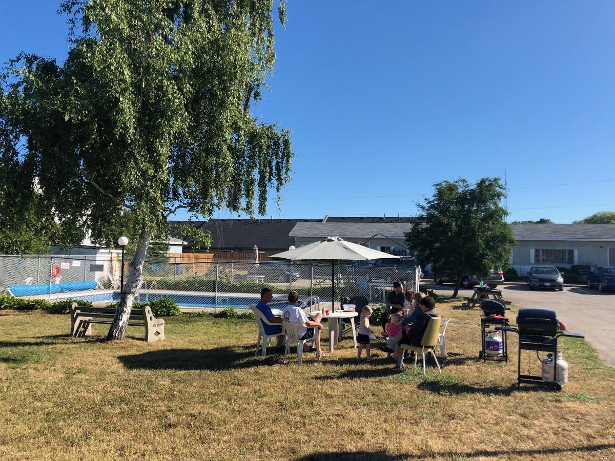 Kincardinite Motel Ripley Εξωτερικό φωτογραφία